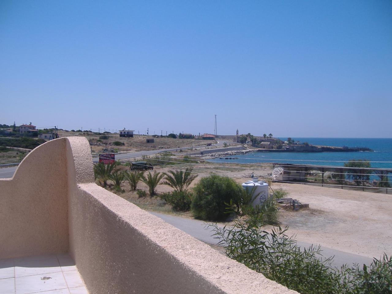 Theresa Hotel At Karpaz Peninsula Agia Trias Екстериор снимка
